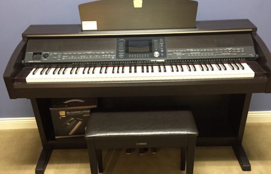 Yamaha Clavinova CVP-503 Digital Piano