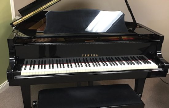 Yamaha G2 Grand Piano