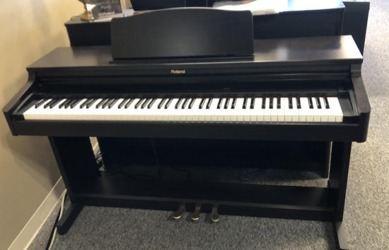 Roland HP-236 digital piano