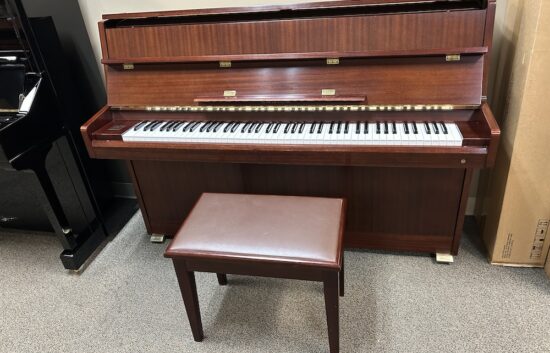 Samick Console Piano